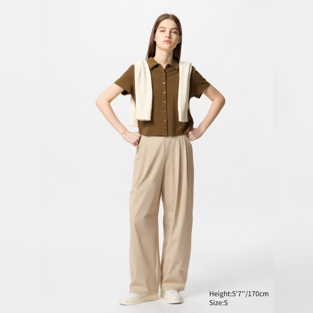NWOT Uniqlo Ultra Stretch Active Wide Pants. Size XS